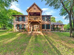 400 Oak View Dr, Crossroads, TX 76227