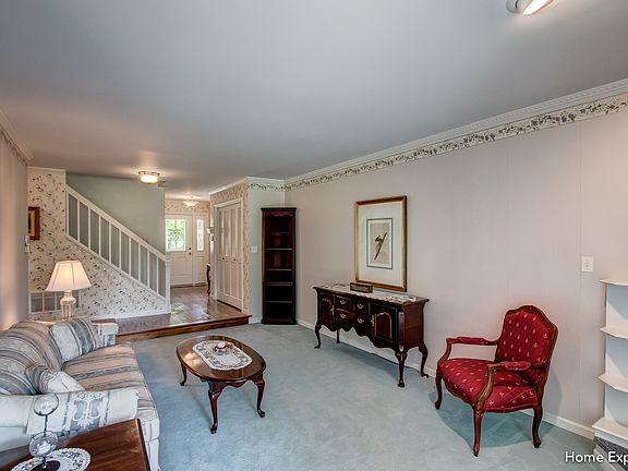 5th image of 11147 Regency Dr