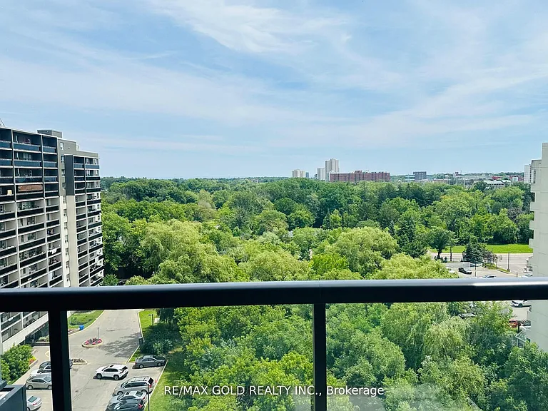 86 Dundas St E #815 — Photo 9