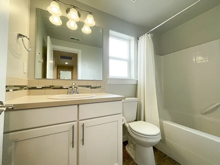 11473 W Baserri Dr — Photo 24
