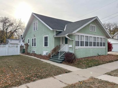 204 Spriggs St, Charles City, IA, 50616
