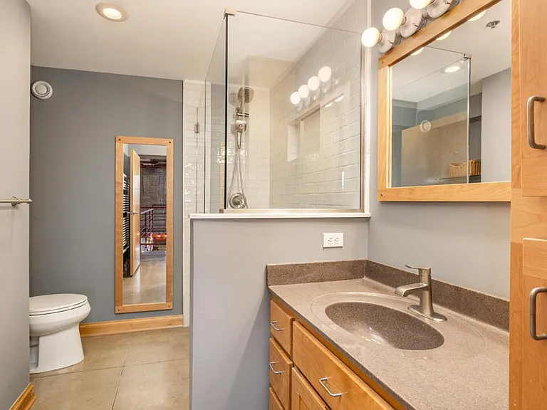 Second Floor Full Bath