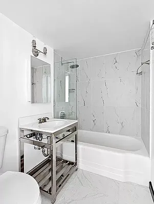 Rented by Compass | media 20