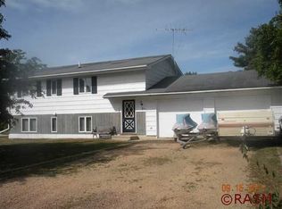 102 Walnut St, Cleveland, MN 56017