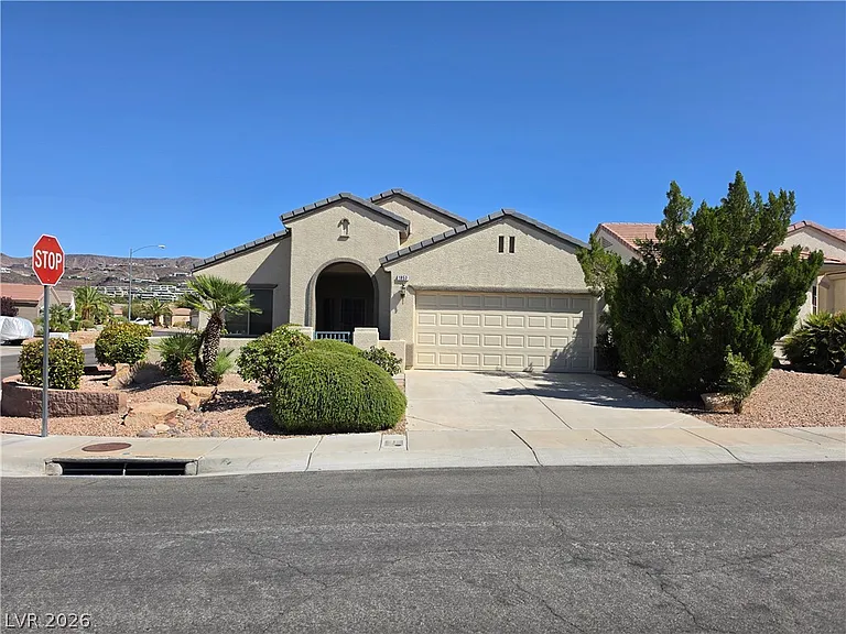 1853 Eagle Mesa Ave — Photo 1