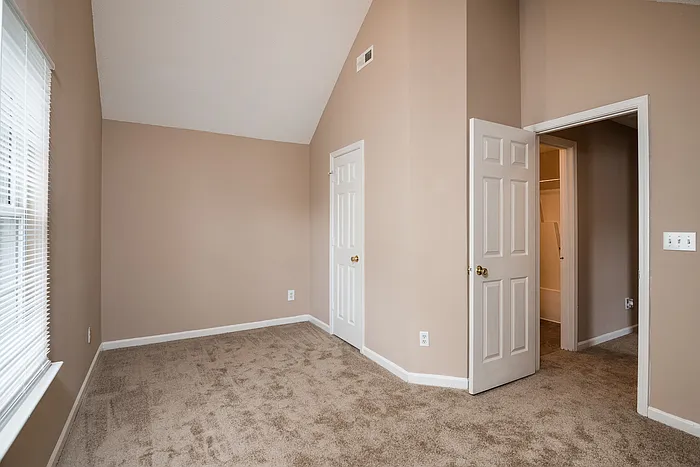 951 Grass Hollow Ct — Photo 12