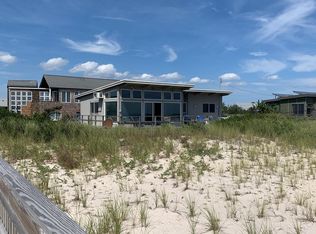 62 Ivy Ave, Ocean Beach, NY 11770