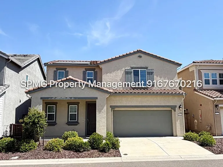 3609 Silver Pine Ln — Photo 1