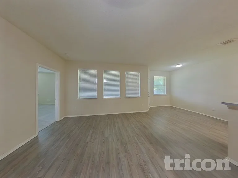 6300 Downeast Dr — Photo 10