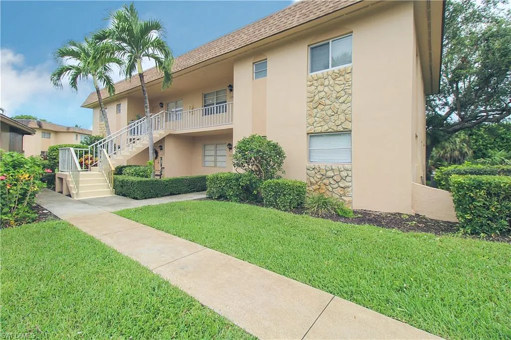 2 bed, 2.0 bath, 1133 sqft, $2,250 — Photo 1