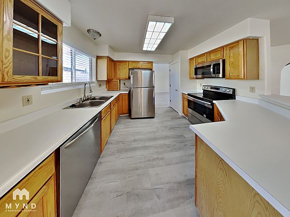 5th image of 9056 N Wild Eagle Ave