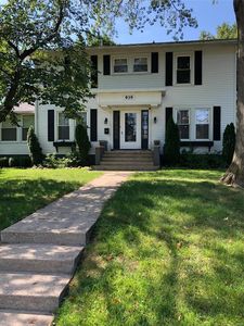 939 E Main St, Carlinville, IL, 62626