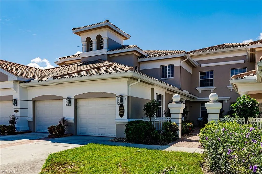 3 bed, 2.0 bath, 2166 sqft, $7,500 — Photo 2
