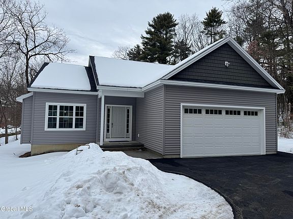 4th image of 176 Montray Road