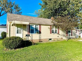 34819 Beach Park Ave, Eastlake, OH
