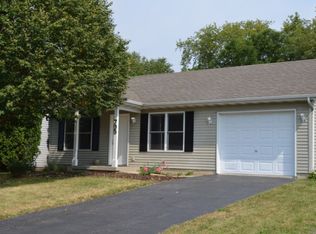 705 Hawthorne Ln, Dekalb, IL 60135