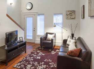 Miss, Portland, OR 97227