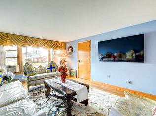 5212 Avery Pl #ID1306861P, Oak Lawn, IL 60453