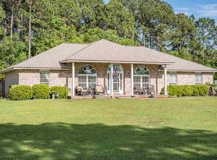 1022 Pearson Rd, Milton, FL 32583