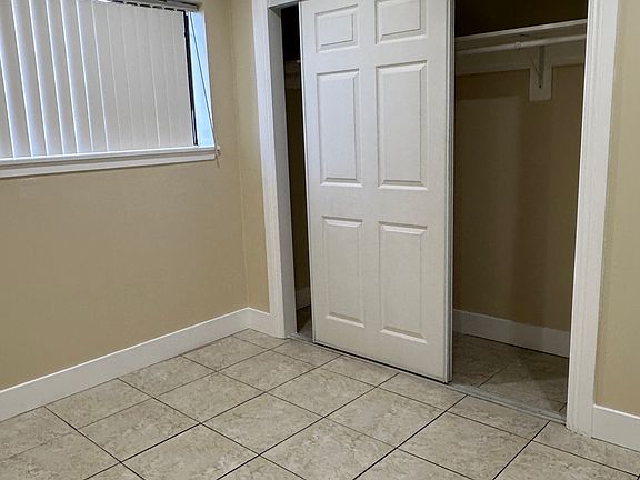 3rd image of 15121 Fairgrove Ave #8