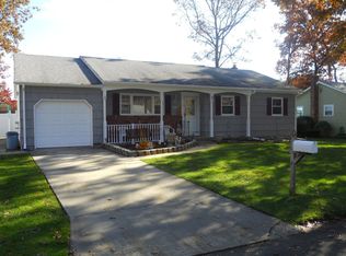 87 Smithtown Polk Blvd, Centereach, NY 11720