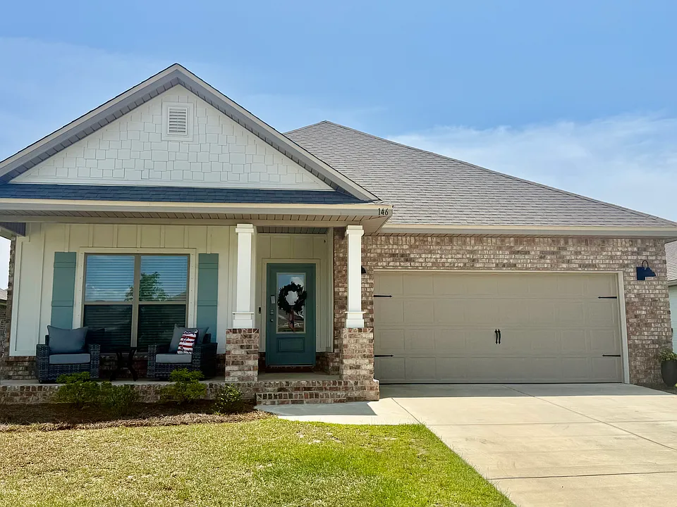 146 Preston Way