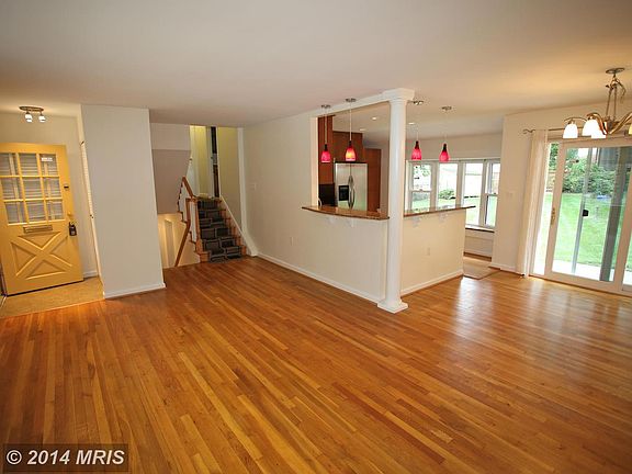 2nd image of 4225 Landgreen St