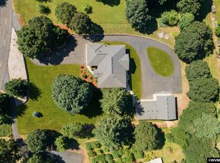 997 Twin Hills Rd SE, Jefferson, OR 97352