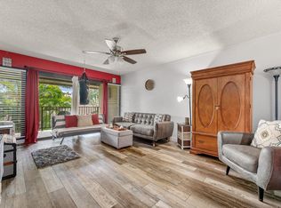 3788 Lower Honoapiilani Rd APT E202, Lahaina, HI 96761