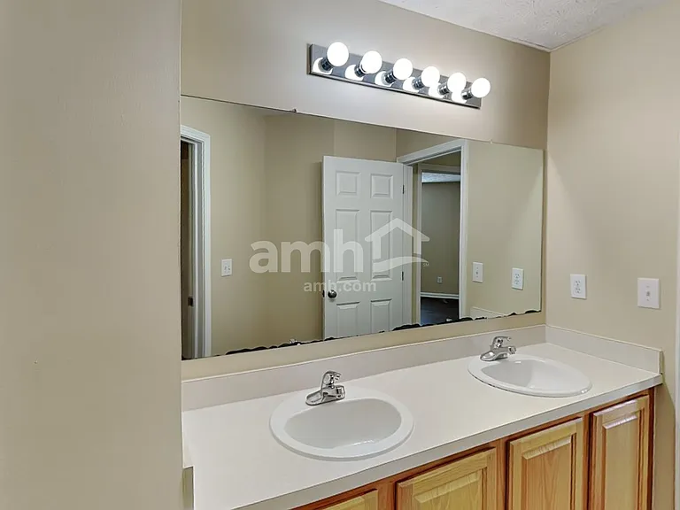 10136 Corona Ln — Photo 19