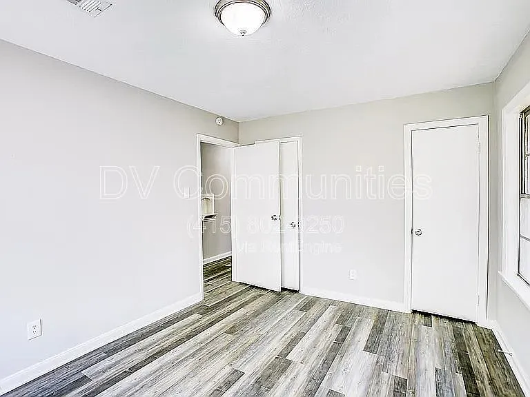 1118 Madison Ave — Photo 19