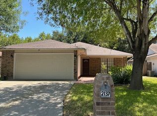 2137 Mynah Ave, McAllen, TX 78504
