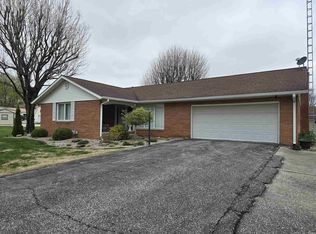 94 E Hundred North Rd, Washington, IN 47501