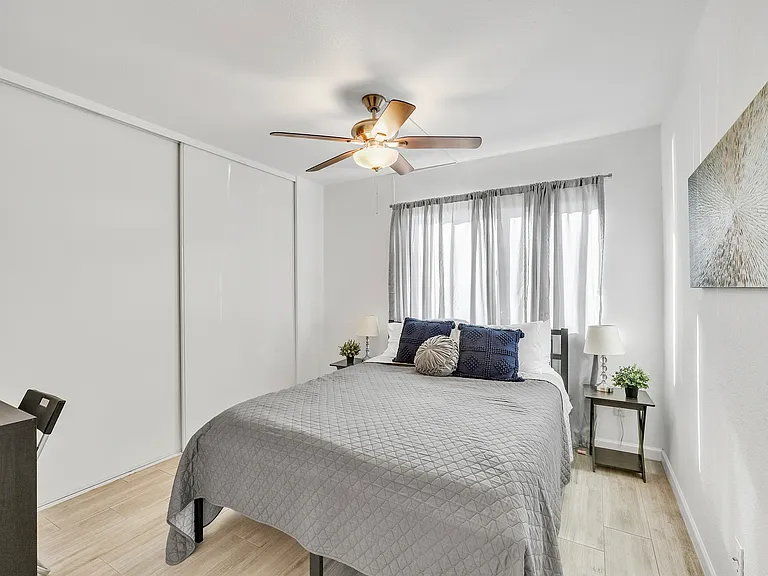 616 S Hardy Dr — Photo 18