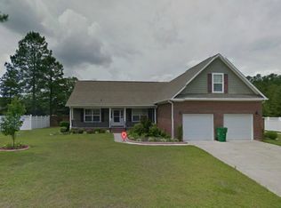 6221 Castlebrooke Ln, Linden, NC 28356