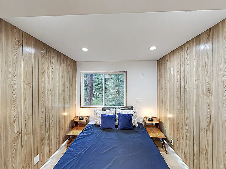 888 Kiowa Dr — Photo 12