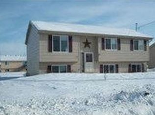 225 N Trent St, Elkhart, IA 50073