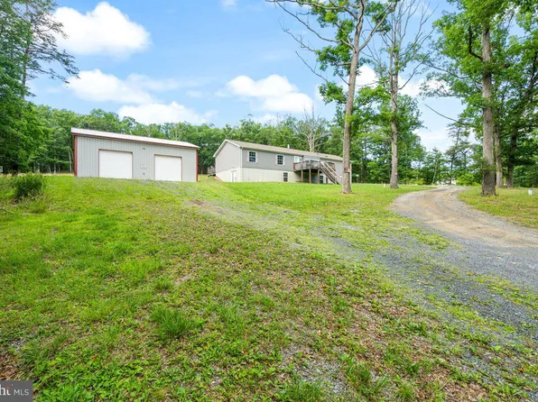 1925 Sol Shanholtz Rd, Augusta, WV 26704