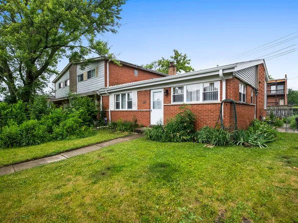 535 Glenshire Rd, Glenview, IL 60025