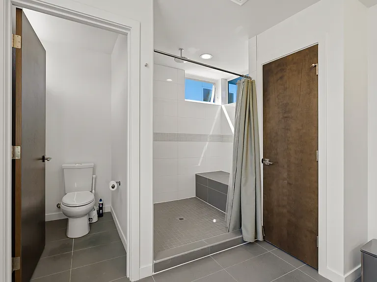 5624 Fauntleroy Way SW #C — Photo 24