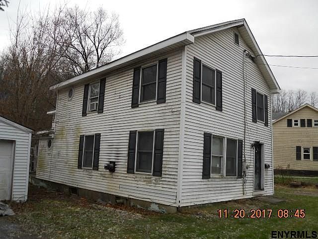 2nd image of 90 Eddy St