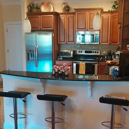 5th image of 187 Valencia Cir #187