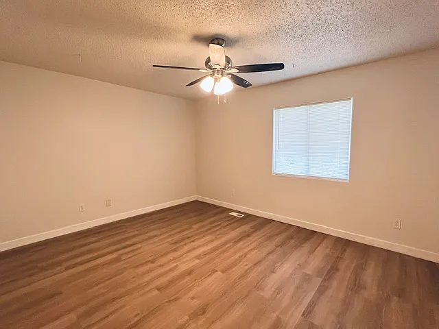 7520 Banner Ct — Photo 10