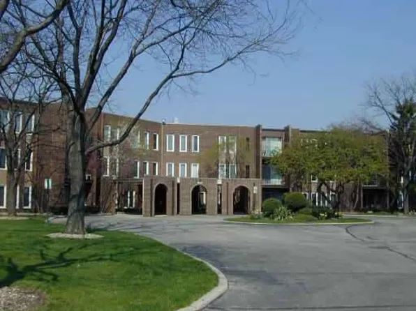 1450 Sandpebble Dr APT 112, Wheeling, IL 60090