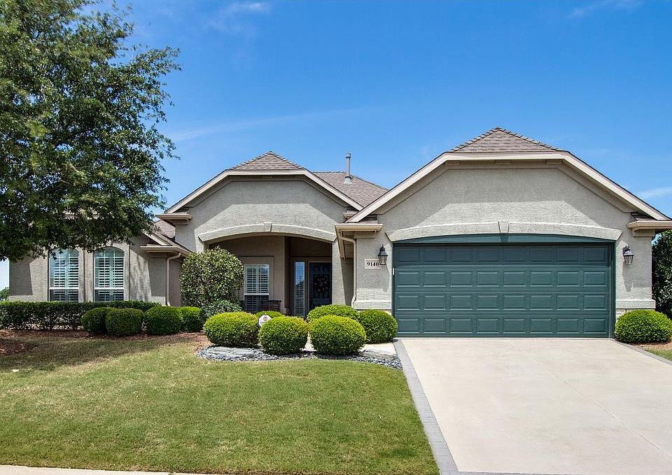 1st image of 9140 Gardenia Dr