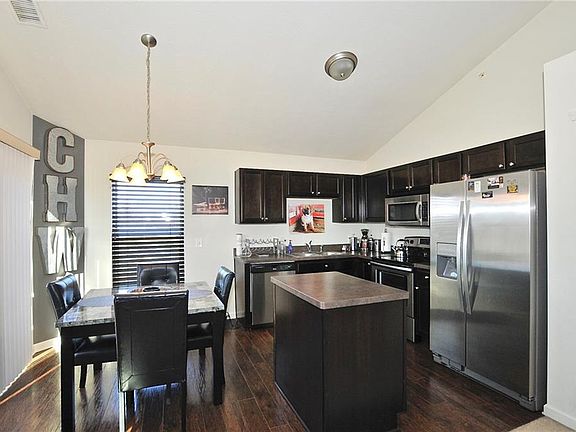 4th image of 12030 Zircon Ln Unit 100