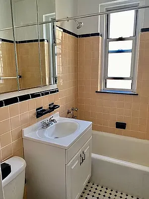 Rented by CJ Net Inc. | media 15