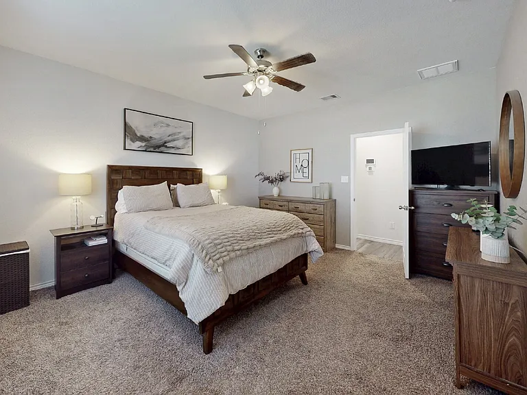 1011 Toledo Bend Dr — Photo 16