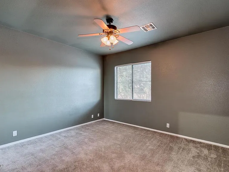 Upstairs Bedroom 2