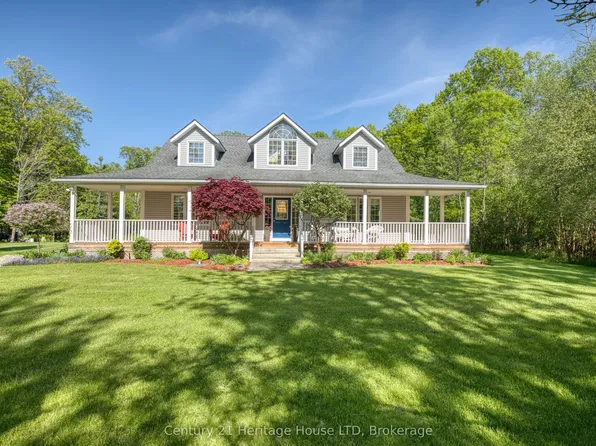 2468 Sunset Dr, Fort Erie, ON L2A 5M4